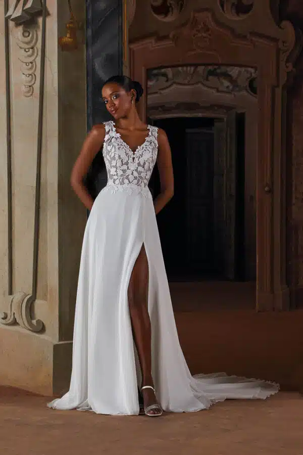 robe de mariee cosmobella 8207 1