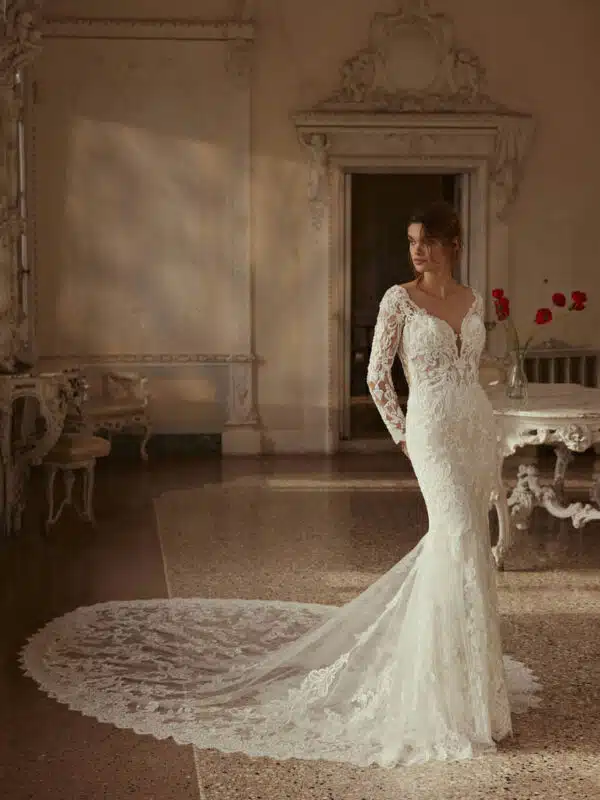 robe de mariee demetrios 1273 1